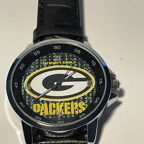 Green Bay Packers NFL Faux Leather Band Men's Wristwatch NEW - Picture 3 of 6